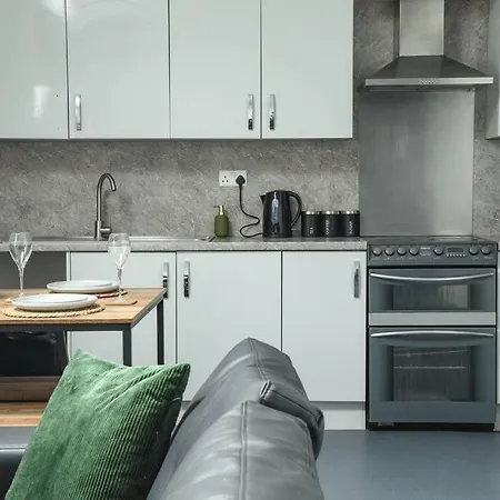 Apartment Fully Equipped 2 Bed Flat In Bradford - Sleeps 4 Bradford (West Yorkshire)
